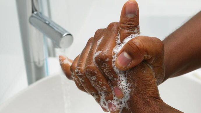 Hand washing before the penis expansion exercises
